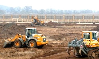 Планировка участка бульдозером в Камне-на-Оби от 946 руб. Цены за м2 - 2Землекопа-Кно